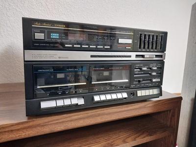 FISHER STEREO WITH TURNTABLE AND SPEAKERS