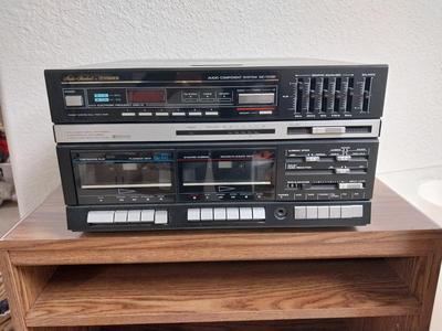 FISHER STEREO WITH TURNTABLE AND SPEAKERS