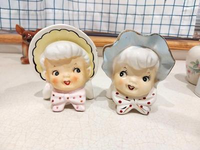 ADORABLE SALT & PEPPER SHAKERS