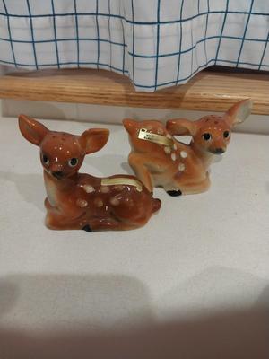 ADORABLE SALT & PEPPER SHAKERS
