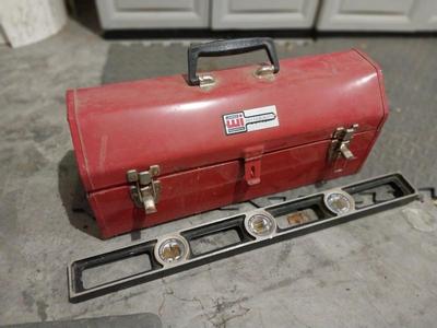 METAL CARRY TOOLBOX-LEVEL AND HAND TOOLS