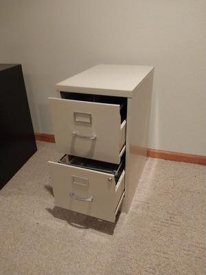 METAL TWO DRAWER LEGAL SIZE FILE CABINET
