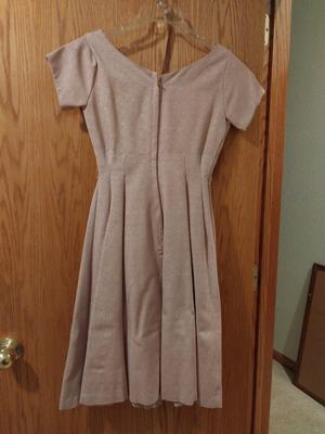 VINTAGE DRESS