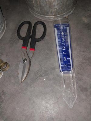 TWO GALVANIZED BUCKETS-HOSE SPRAYERS -PRUNERS AND WATER MEASUREING