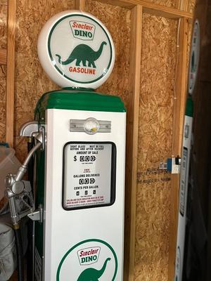 Dino Sinclair Gas Pump