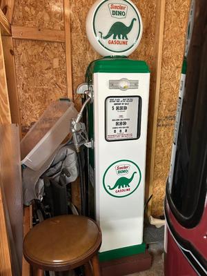 Dino Sinclair Gas Pump