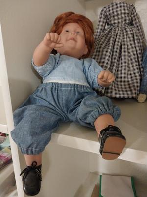 VINTAGE DOLLS AND BOOK