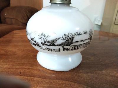 VINTAGE MILK GLASS OIL LAMP