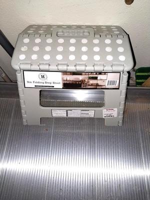 CLEANING EQUIPTMENT AND FOLDING STEP