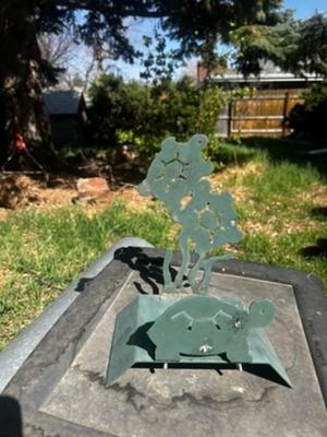 Metal Hose Hook w/ Turtles #1