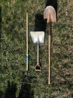Set of 3 Gardening Tools