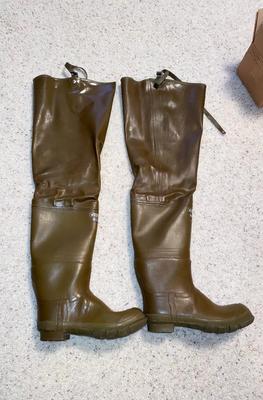 LACROSSE OUTDOORSMAN CONVERSE RUBBER BOOT/WADERS LIKE NEW!