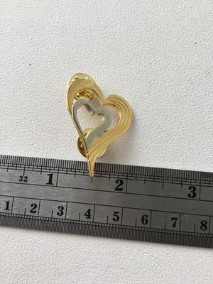 Gold tone vintage heart push pin