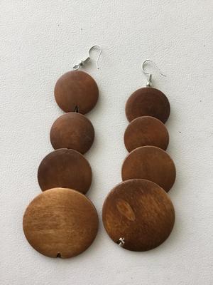 Brown wooden type dangle fashion earrings