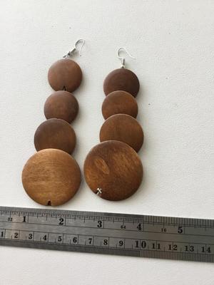 Brown wooden type dangle fashion earrings