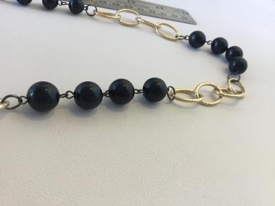 Beautiful fashion black beaded necklace