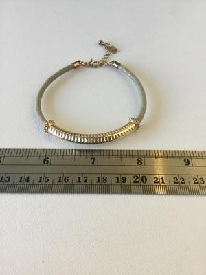 Beautiful gold tone soft material fashionable bracelet