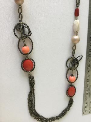 Ruby Rd marked beautiful statement necklace