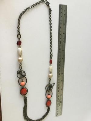 Ruby Rd marked beautiful statement necklace