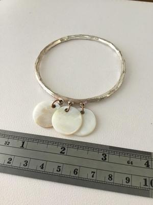 Unmarked fashion bracelet vintage