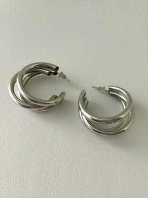 Beautiful silver tone small hoop earrings