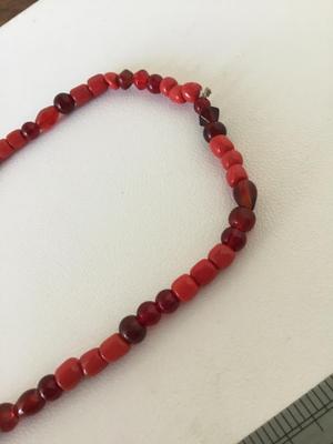 Red fashion beaded necklace