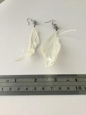 White feather fashion earrings