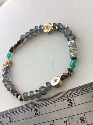 Colorful stretchy fashion bracelet