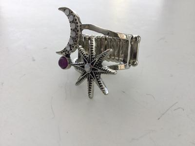 Costume stretchy ring
