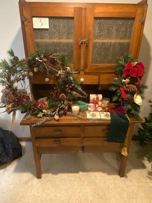 CHRISTMAS DECOR