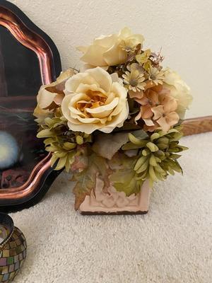 VINTAGE TOLE METAL TRAY, MOSAIC GLASS VOTIVE HOLDER, SILK FLOWERS AND A RABBIT FIGURE