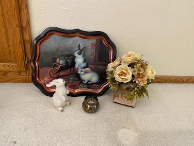VINTAGE TOLE METAL TRAY, MOSAIC GLASS VOTIVE HOLDER, SILK FLOWERS AND A RABBIT FIGURE