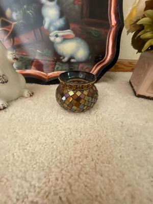 VINTAGE TOLE METAL TRAY, MOSAIC GLASS VOTIVE HOLDER, SILK FLOWERS AND A RABBIT FIGURE