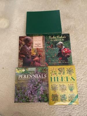 GARDEN & HERB BOOKS