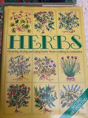 GARDEN & HERB BOOKS