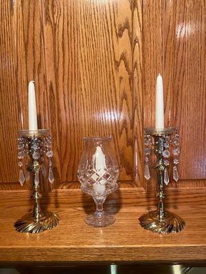SILVER PLATED CANDLESTICK HOLDERS WITH CRYSTAL ACCENTS AND LEAD CRYSTAL CENTERPIECE CANDLE HOLDER