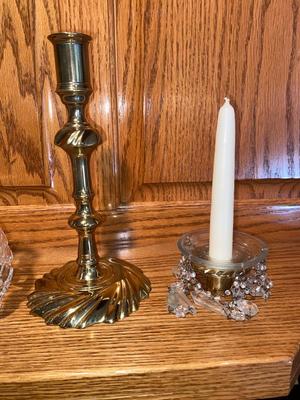 SILVER PLATED CANDLESTICK HOLDERS WITH CRYSTAL ACCENTS AND LEAD CRYSTAL CENTERPIECE CANDLE HOLDER