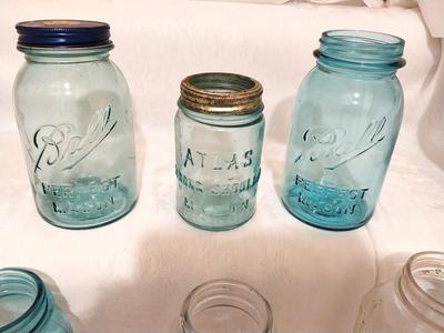 VINTAGE GLASS JARS-BALL-ATLAS