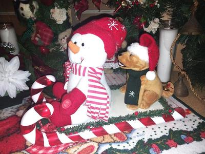 BRASS CHRISTMAS BELLS-WREATHES-COOKIE JAR-SNOWMAN AND MORE