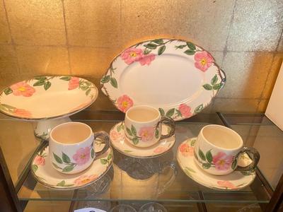 FRANCISCAN DINNERWARE PIECES