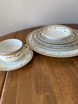 Haviland Limoges China - 8 place settings plus serving dishes