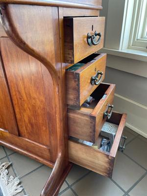 Antique Colonial Ladies Desk