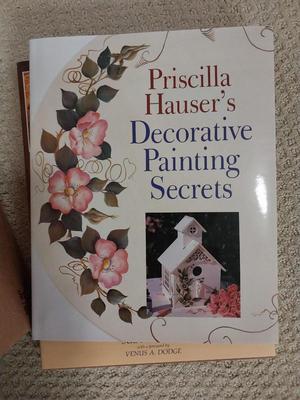 BOX OF NICE VARIETY OF CRAFT AND QUILTING BOOKS