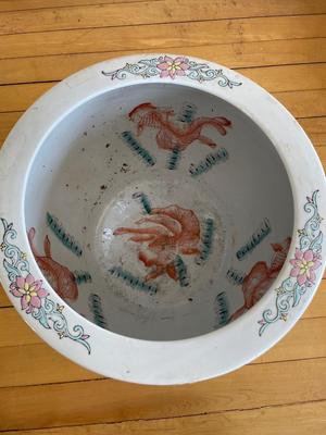 Chinese porcelain planter