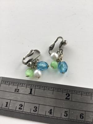 Vintage dangle beaded clip on earrings