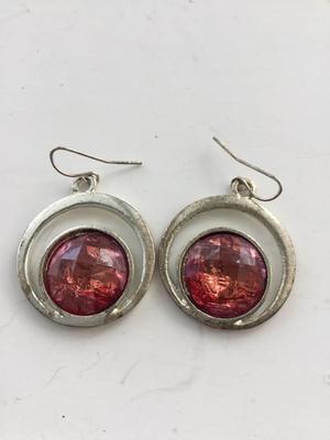 Rusty unmarked pink round fashion earrings