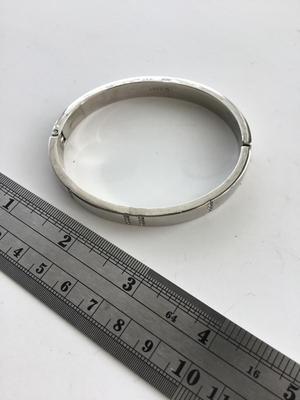 Loft marked fashion hinge bracelet