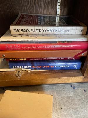 Cookbooks & cooking magazines
