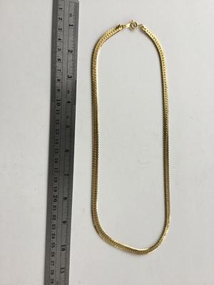 Unmarked gold tone chain type necklace