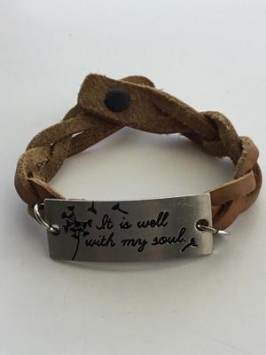 Beautiful snap on bracelet